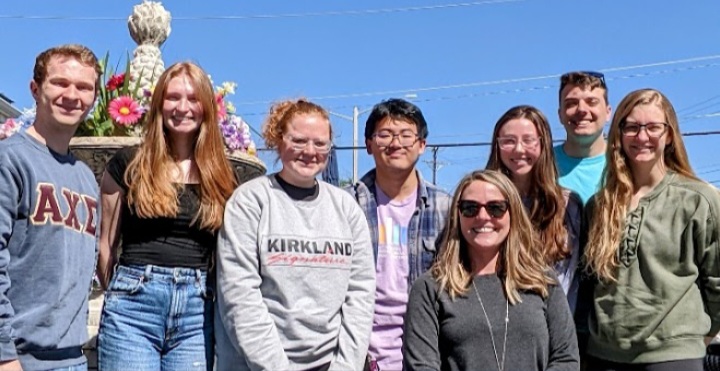 Spring 2022 Group Photo: (left to right) Will Hemmingson, Haley Frankovich, Erin Schell, John Yoo, Dr. Ashleigh Baber, Jessie Berry, Clayton Rogers, Lyssa Garber